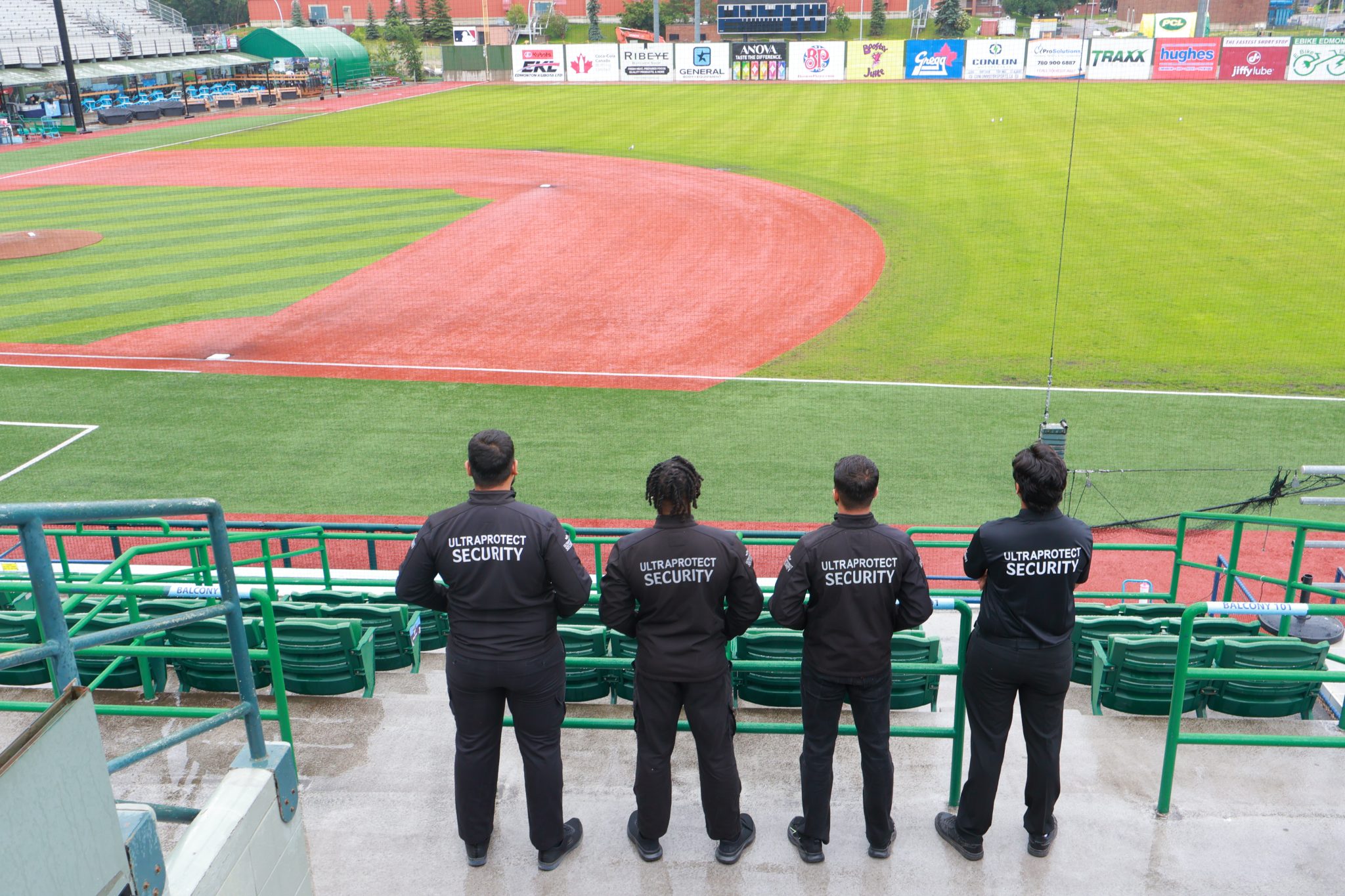 Security Guard Services Winnipeg | UltraProtect Security